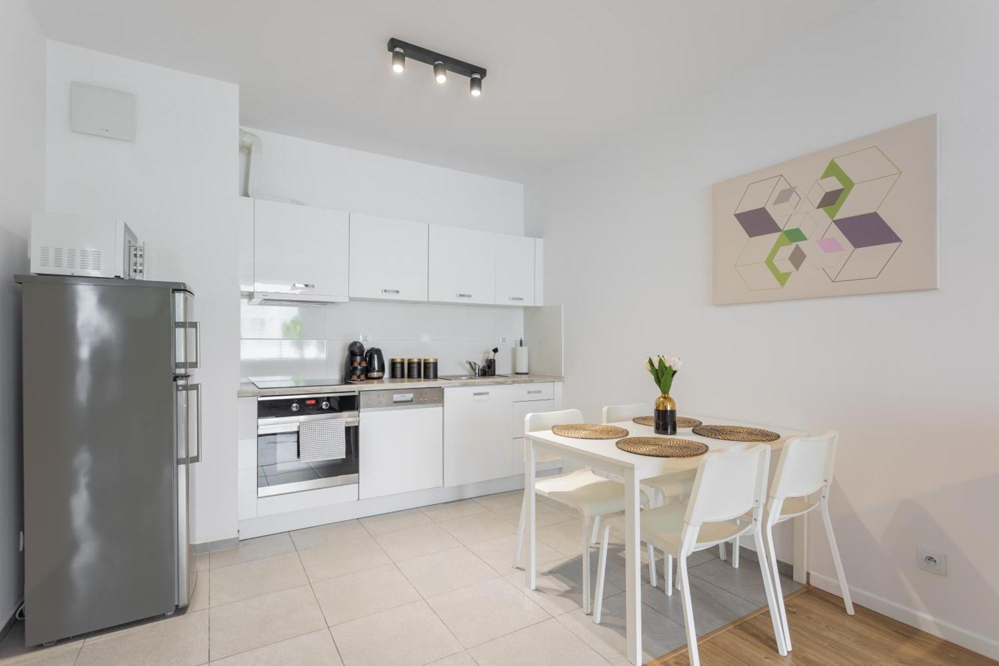 Urban Chic - Pereca - Rondo Onz - Luxury Warsaw Stays - 14 People Exteriér fotografie