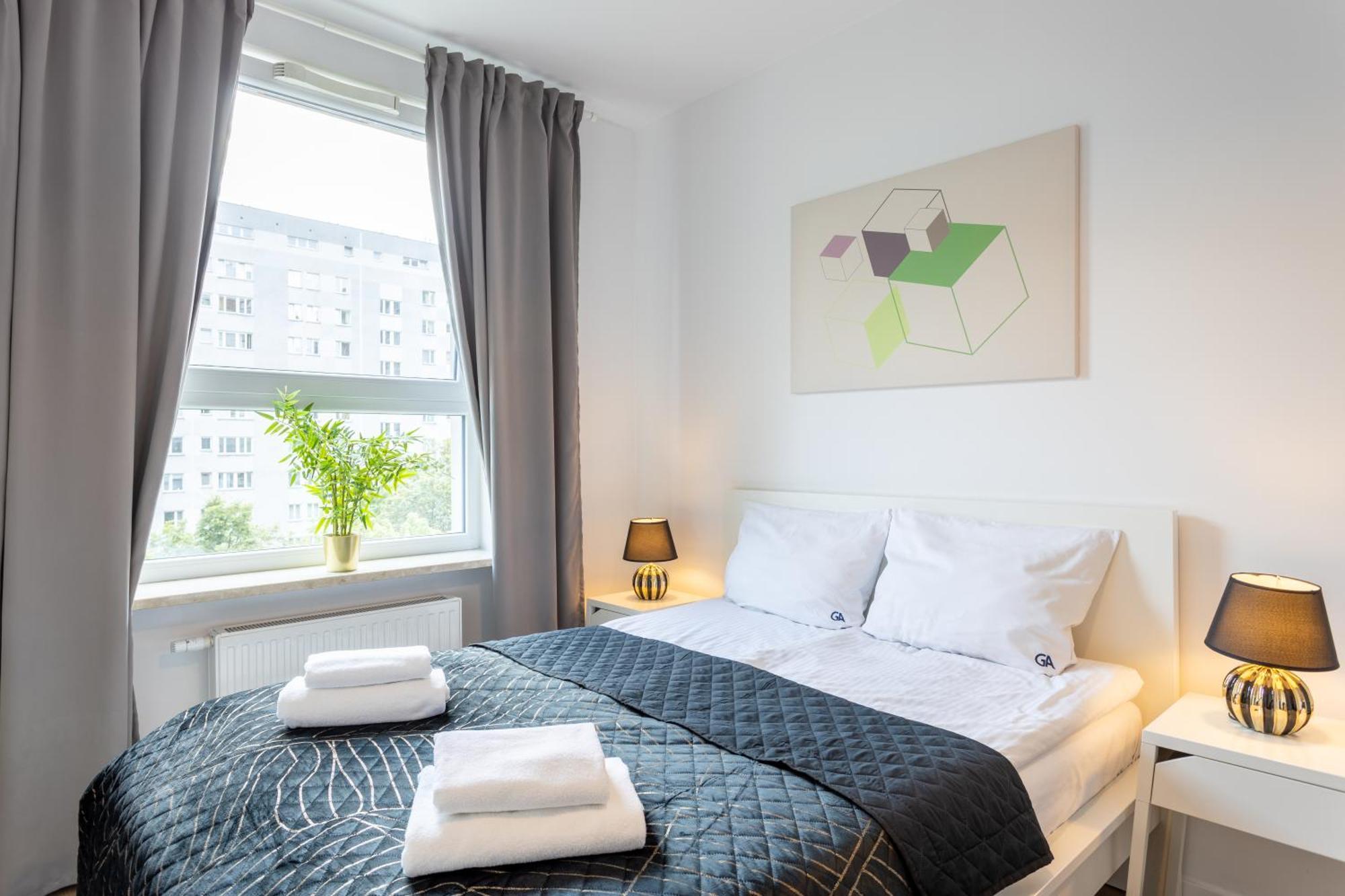 Urban Chic - Pereca - Rondo Onz - Luxury Warsaw Stays - 14 People Exteriér fotografie
