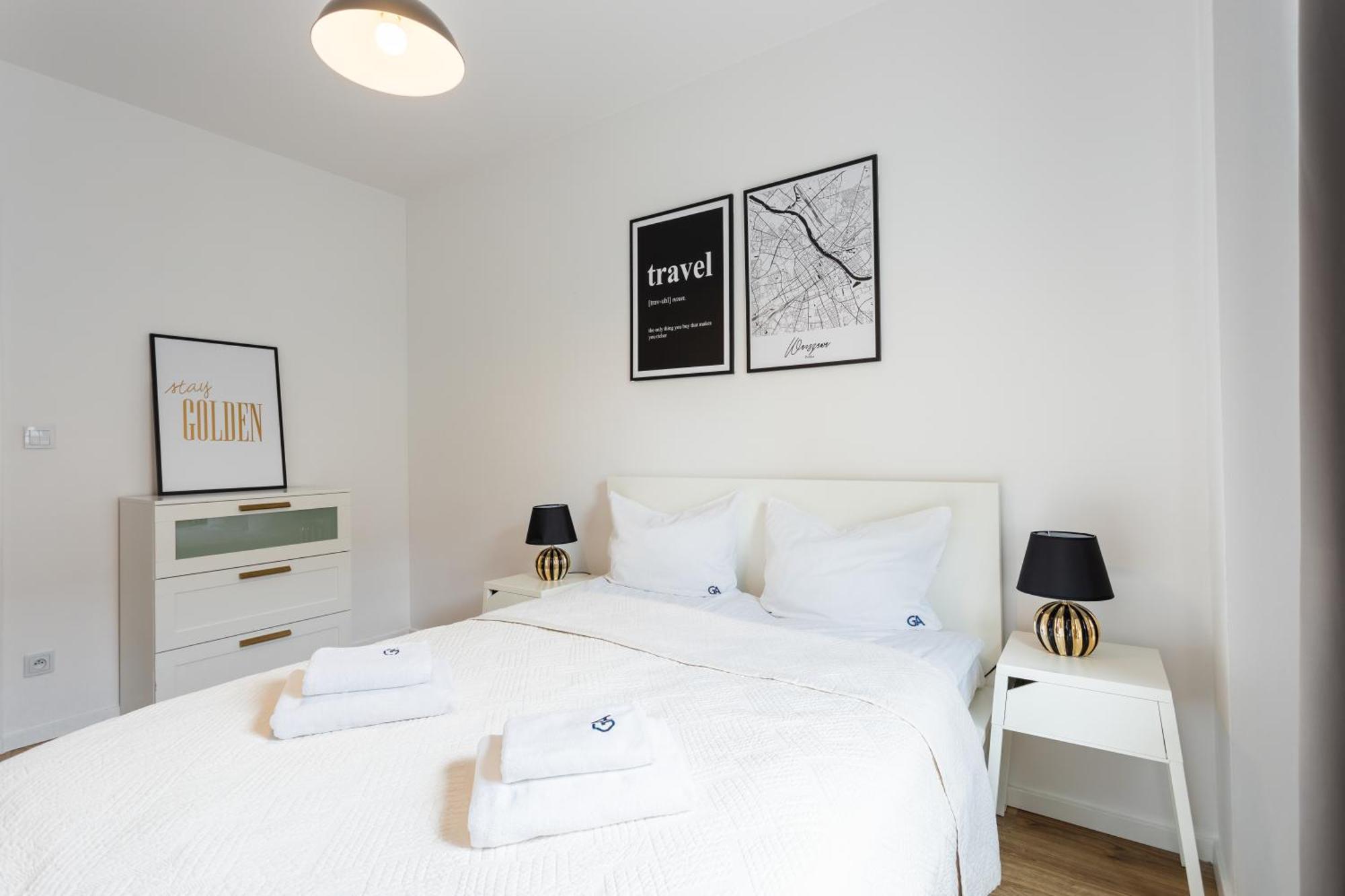 Urban Chic - Pereca - Rondo Onz - Luxury Warsaw Stays - 14 People Exteriér fotografie